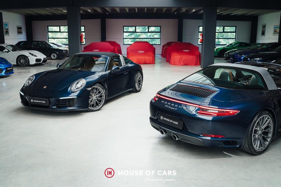 Porsche 991.2 TARGA 4 PDK 1ST OWNER / PAINT