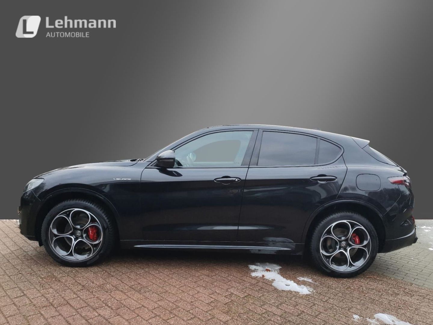 Fahrzeugabbildung Alfa Romeo Stelvio Veloce Q4 2.0 Turbo - Panoramadach -