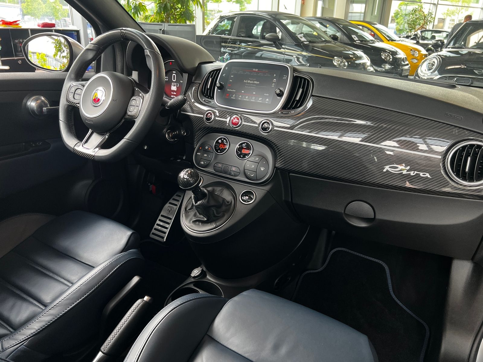 Fahrzeugabbildung Abarth 695 C Rivale 1.4 T-Jet NAVI