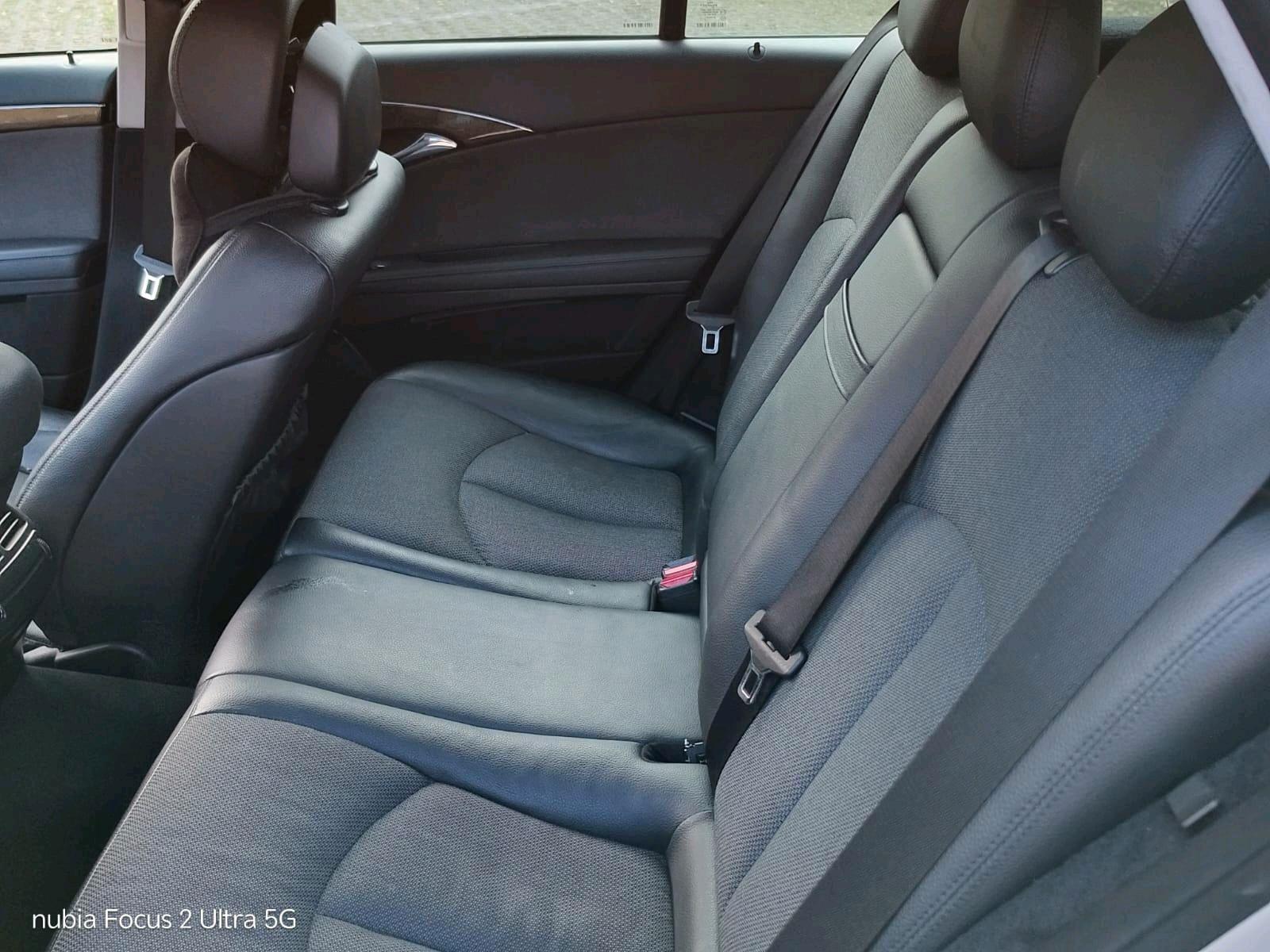 Mercedes-Benz E220 2008 — photo 7