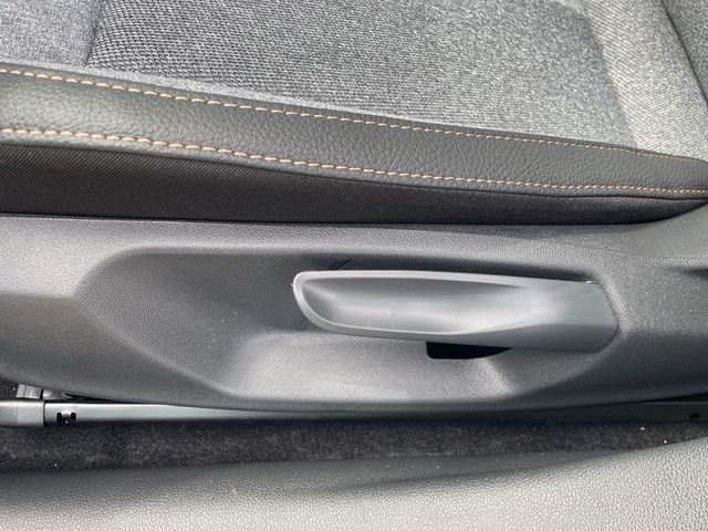 Skoda Octavia Combi 2.0 TDI Tour *DSG*MATRIX*AHK*ACC*