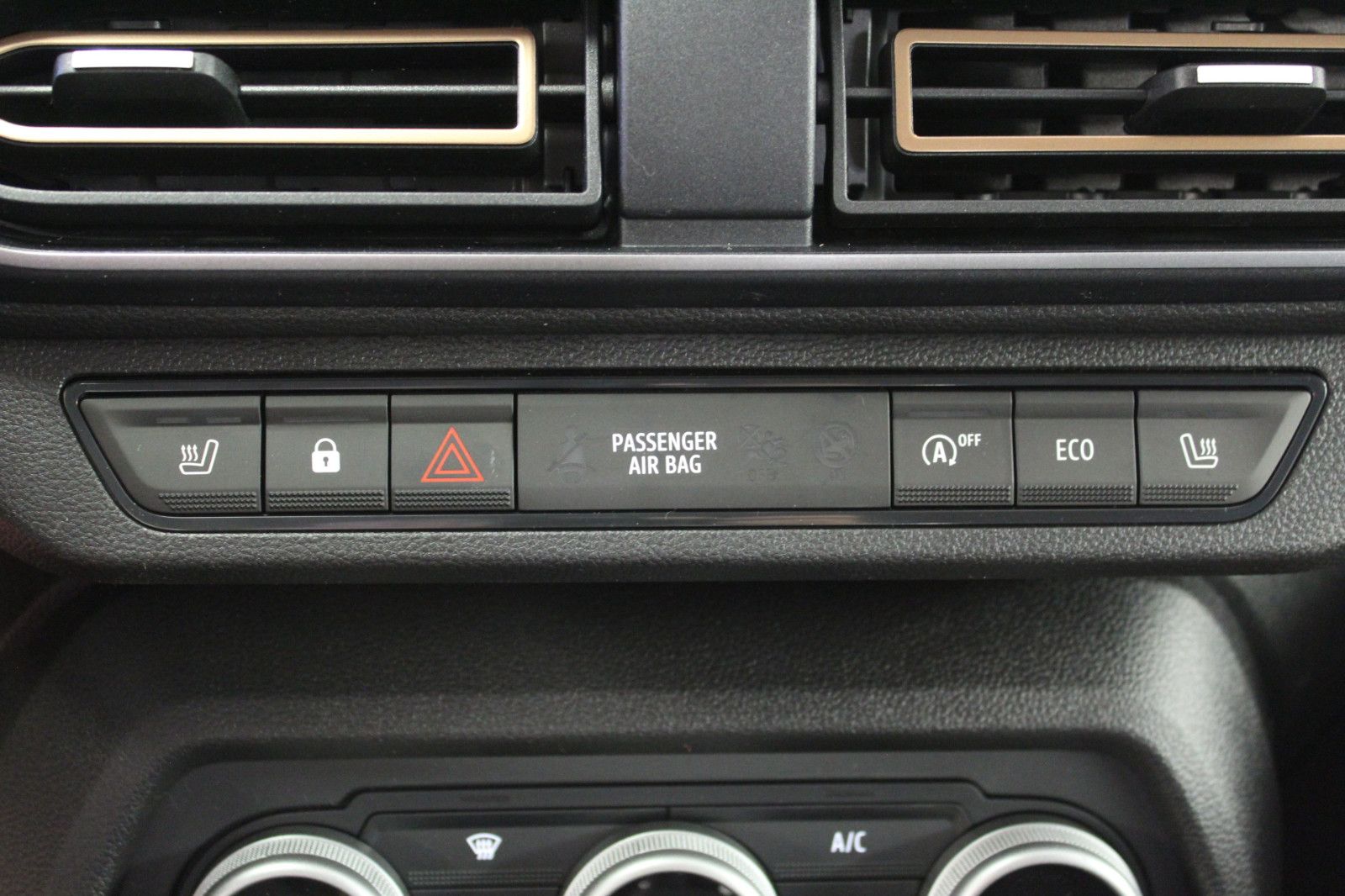 Fahrzeugabbildung Dacia Sandero Stepway TCe 90 auto Extreme*City-Paket*