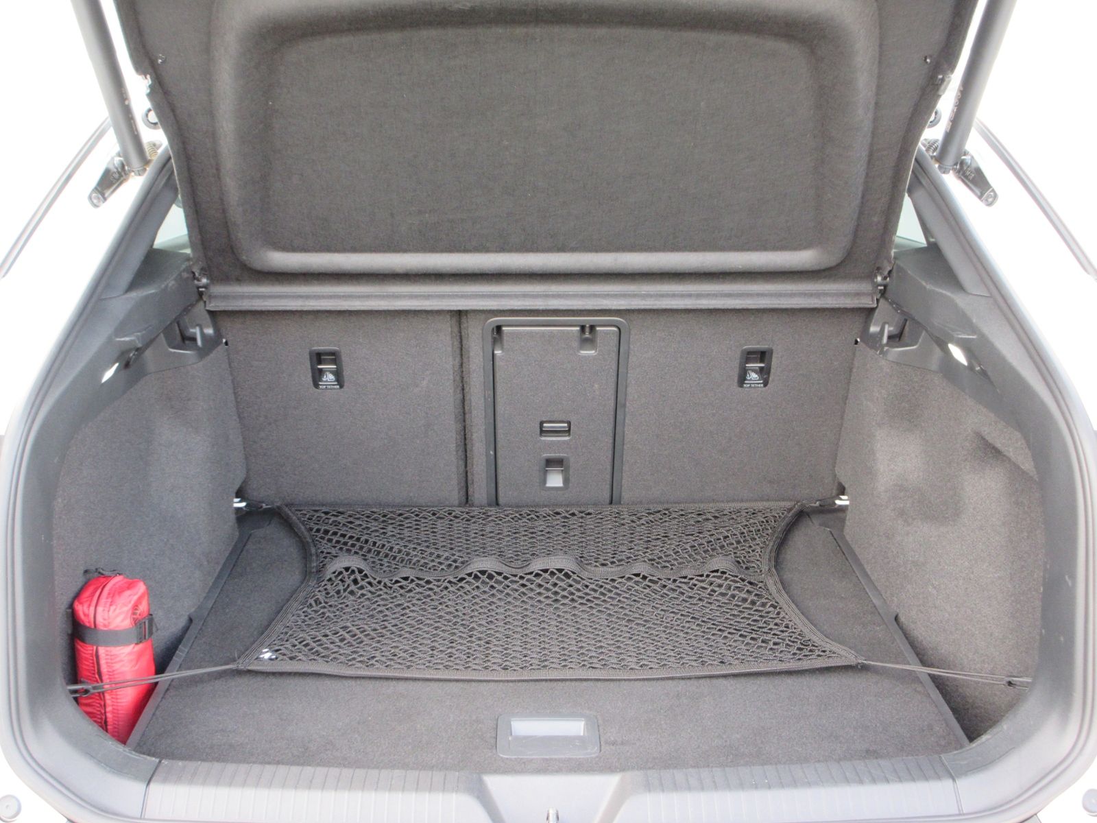 ID.5 Pro Performance 204 PS VOLL WÄRMEPUMPE/AHK/