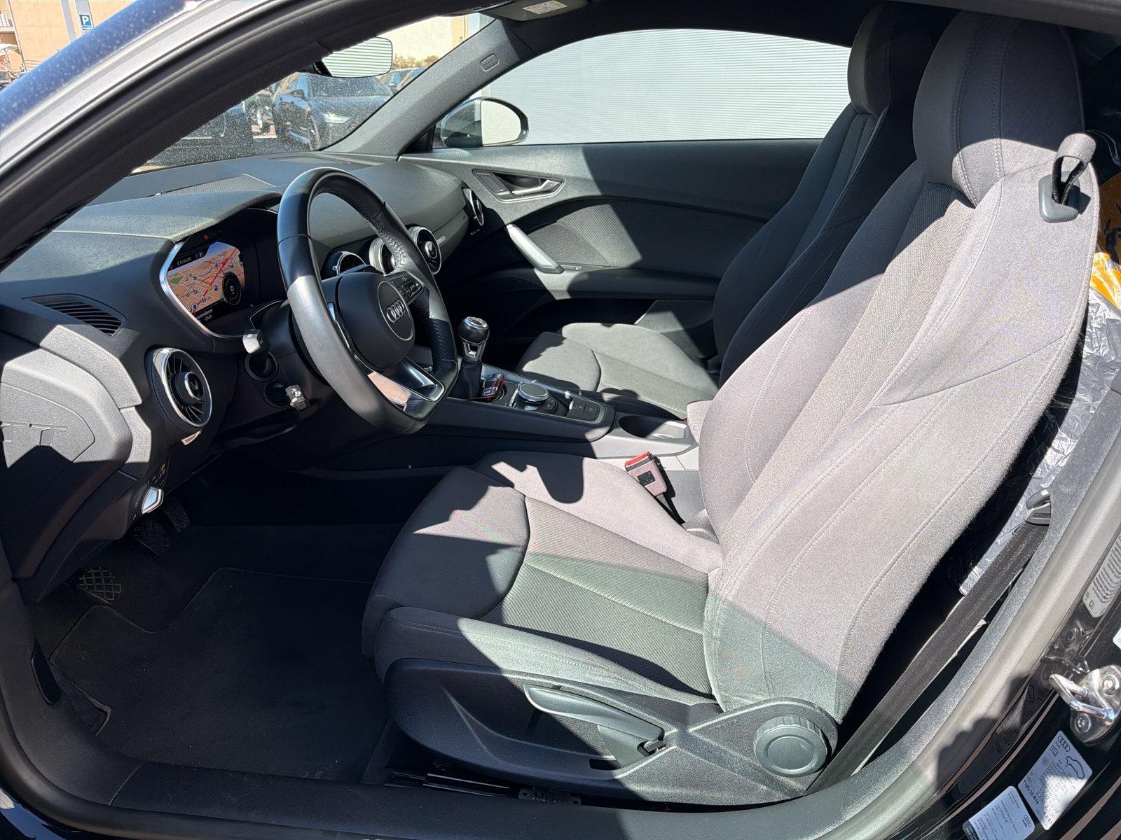 Audi TT Coupé 1.8 TFSI S line LED Navi