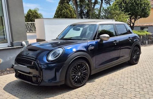 MINI Mini Cooper S Countryman Mini 1.5 One Business C