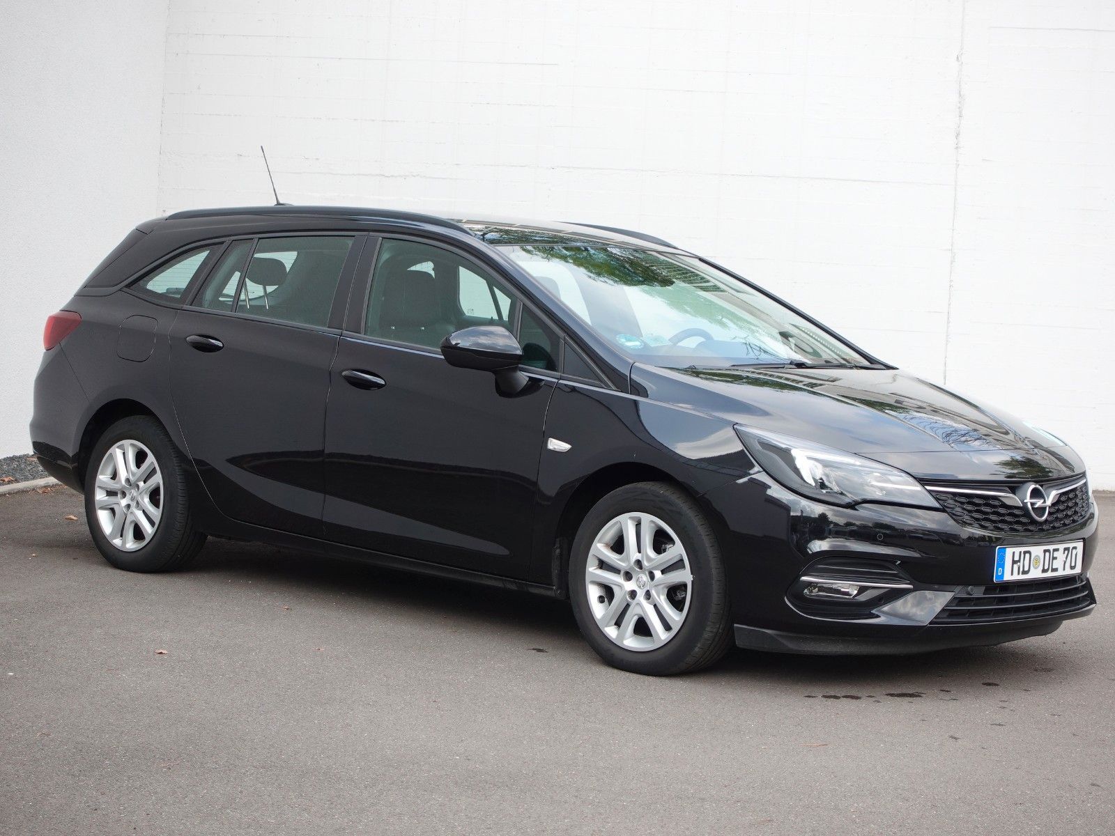 Fahrzeugabbildung Opel Astra ST Business Edition 1.5D AUTOMATIK,Navi