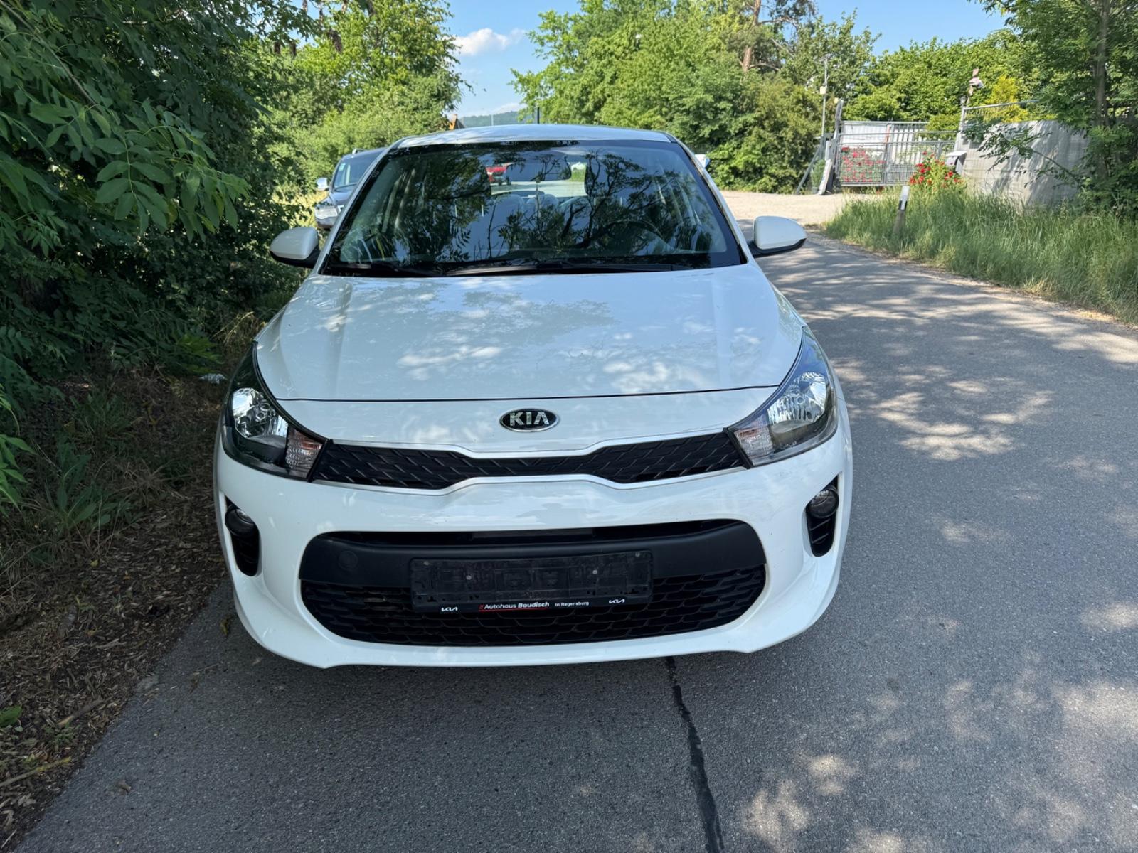 Kia Rio Attract