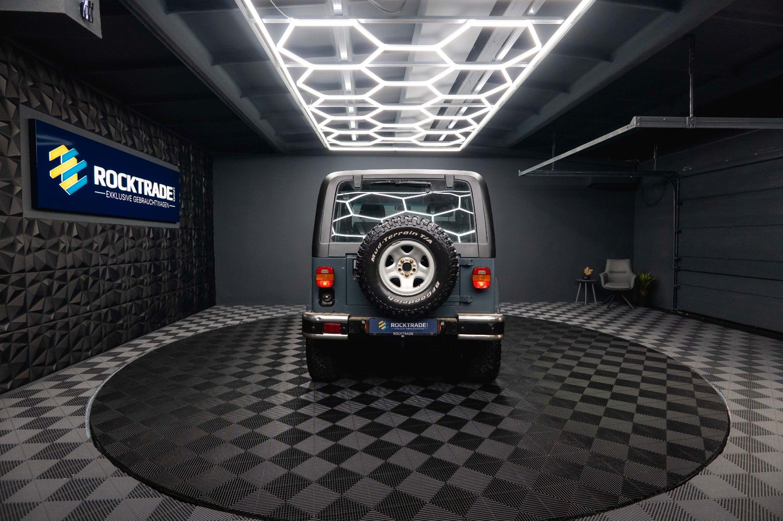 Fahrzeugabbildung Jeep Wrangler 4.0 Offroad 4x4 H-Zulassung *HardTop*