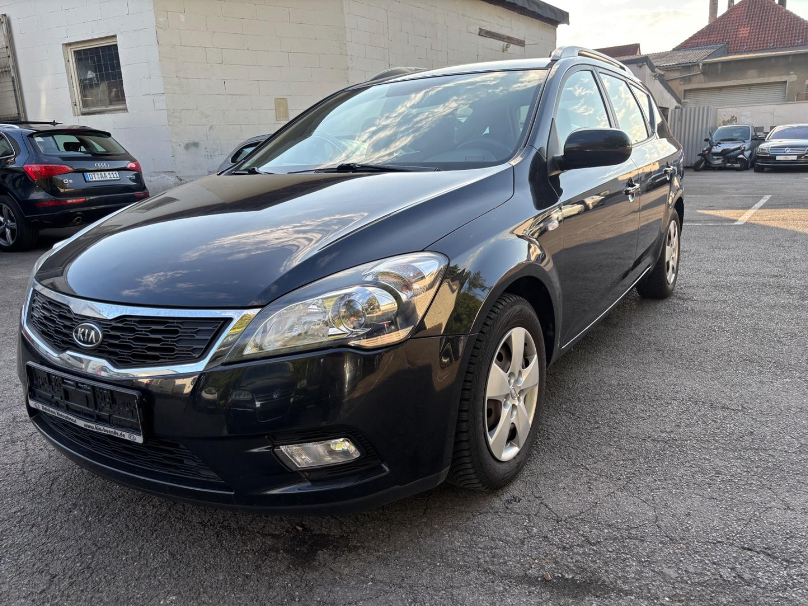 Kia Ceed/Sport 1.6 DIESEL /TÜV*NAVI*1 HAND*KLIMA