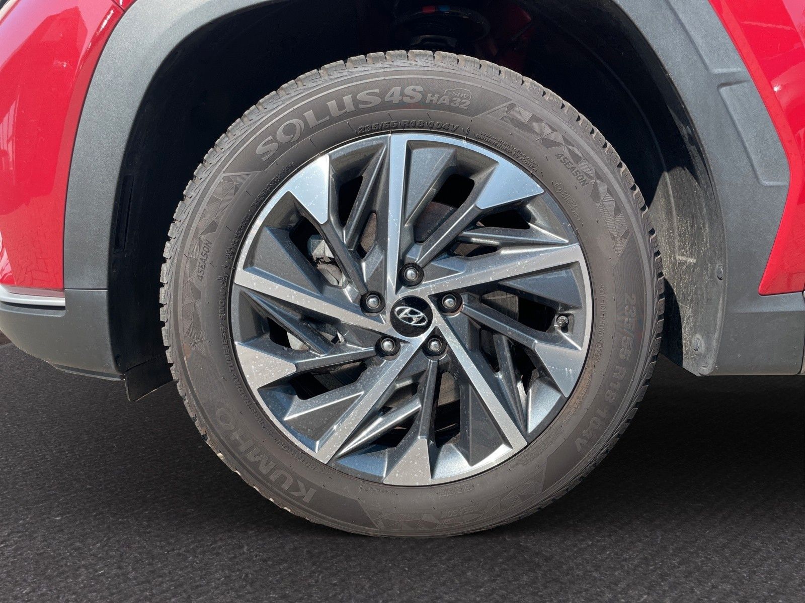Fahrzeugabbildung Hyundai Tucson 1.6 T-GDI NAVI/LHZ/SHZ/RFK/PDC/Verkehrsz