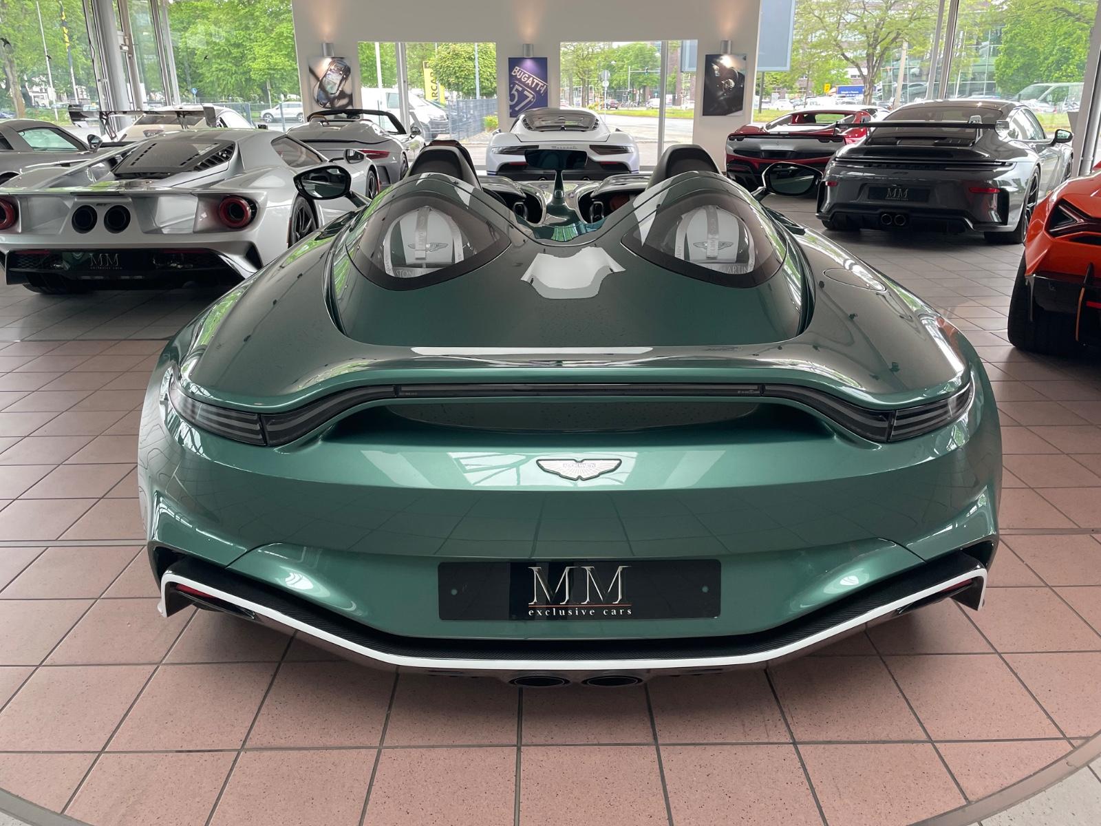 Aston Martin V12 Speedster  "1 OF 88"
