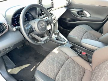Toyota Yaris Cross - 8