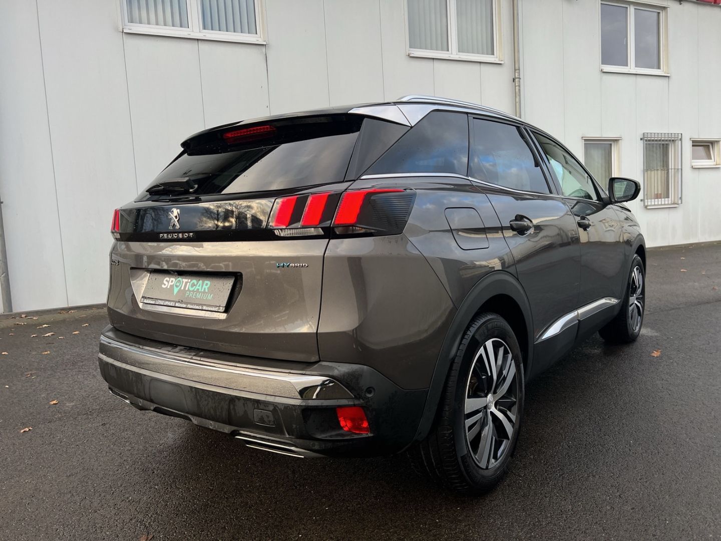 Fahrzeugabbildung Peugeot 3008 Hybrid 1.6 Plug-In EU6d Allure inkl. GT-Lin