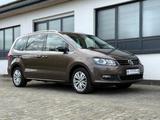 Volkswagen Sharan Style|1.Hd.|DSG|5-Sitz|Standheiz.|Scheckh - Volkswagen Sharan Style mit Diesel-Antrieb