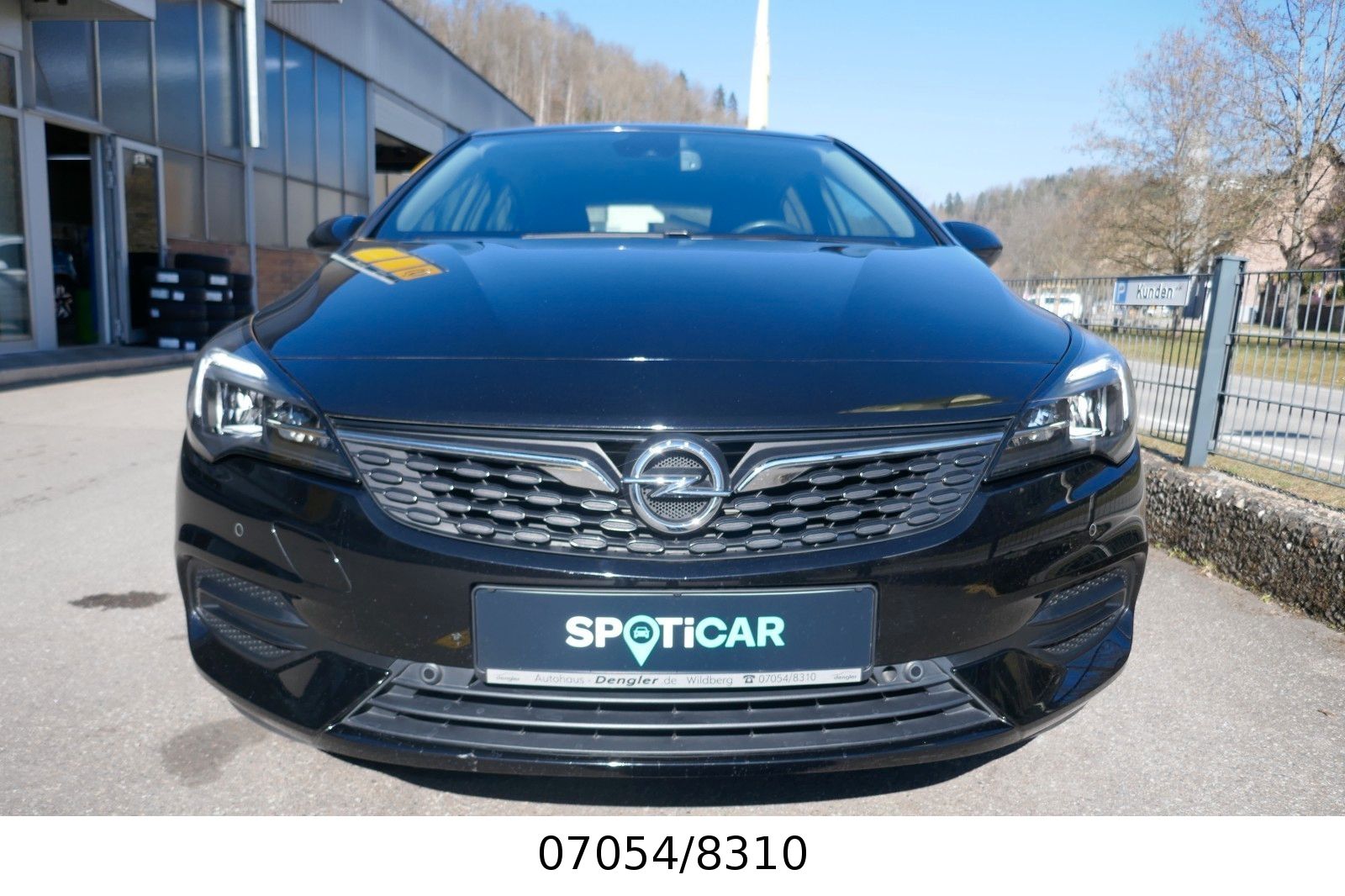 Fahrzeugabbildung Opel Astra K Lim./ Design & Tech