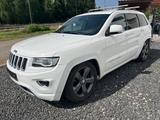 Jeep Grand Cherokee Overland 3.0 V6 - Jeep Grand Cherokee aus 2014 mit Diesel-Antrieb: Geländewagen