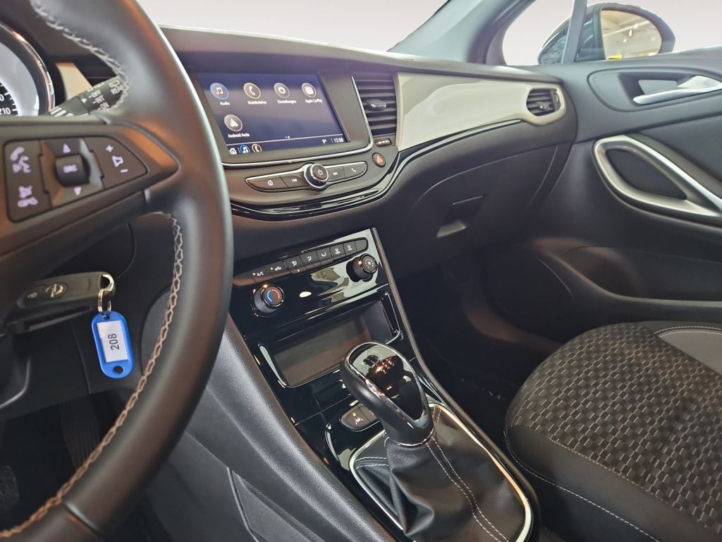 Fahrzeugabbildung Opel Astra 1.2 Turbo Start/Stop GS Line