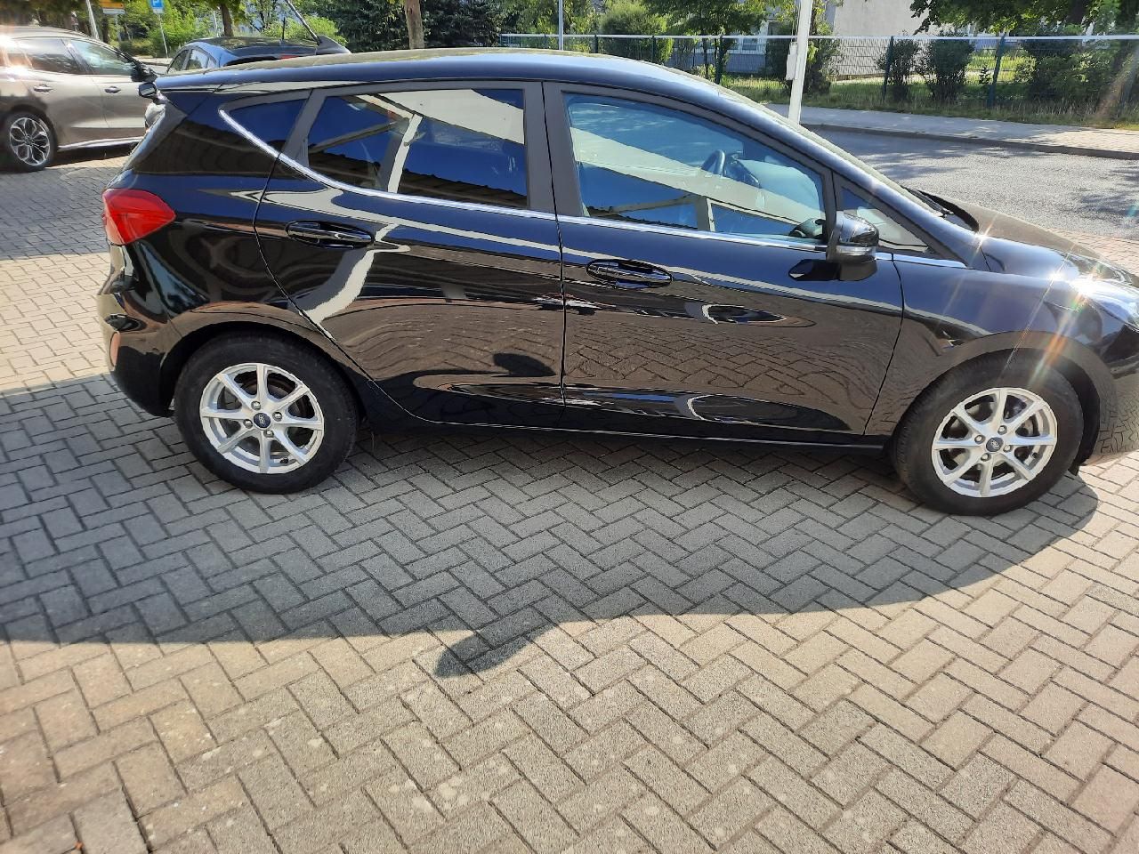 Fahrzeugabbildung Ford Fiesta Titanium