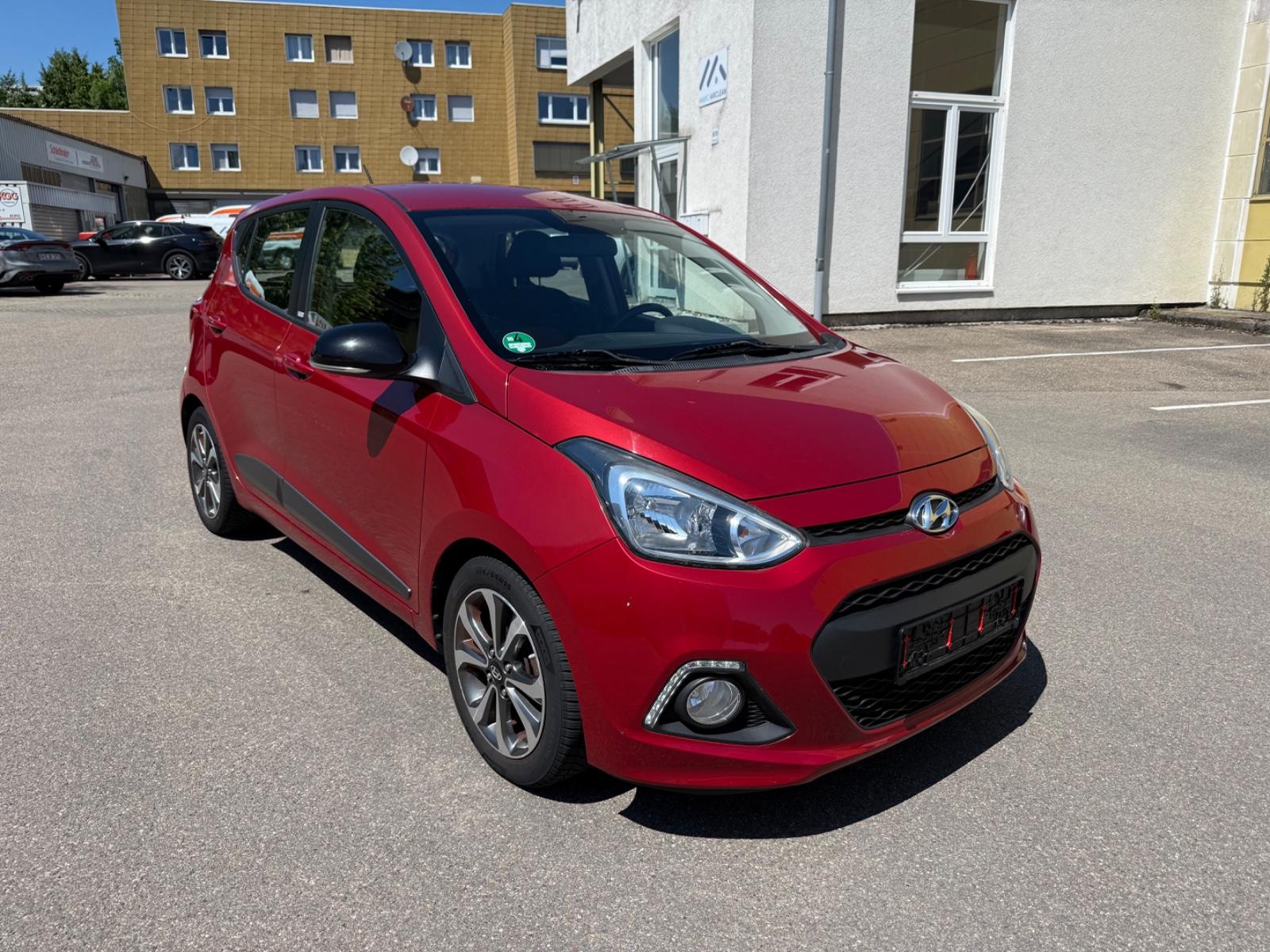 Hyundai i10 FIFA World Cup Edition