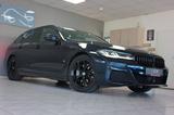 BMW 530dA xDrive Touring~DEUTSCH+UNFALLFREI+M-SPORT - BMW 5er Reihe: Sport