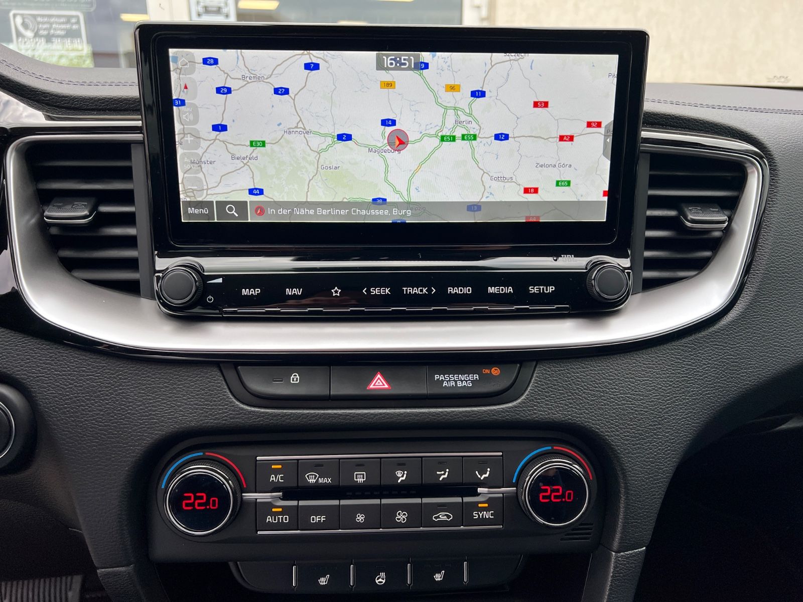 Fahrzeugabbildung Kia CEED_5 1.5T 48V DCT 140 ULTIMATE STY JBL
