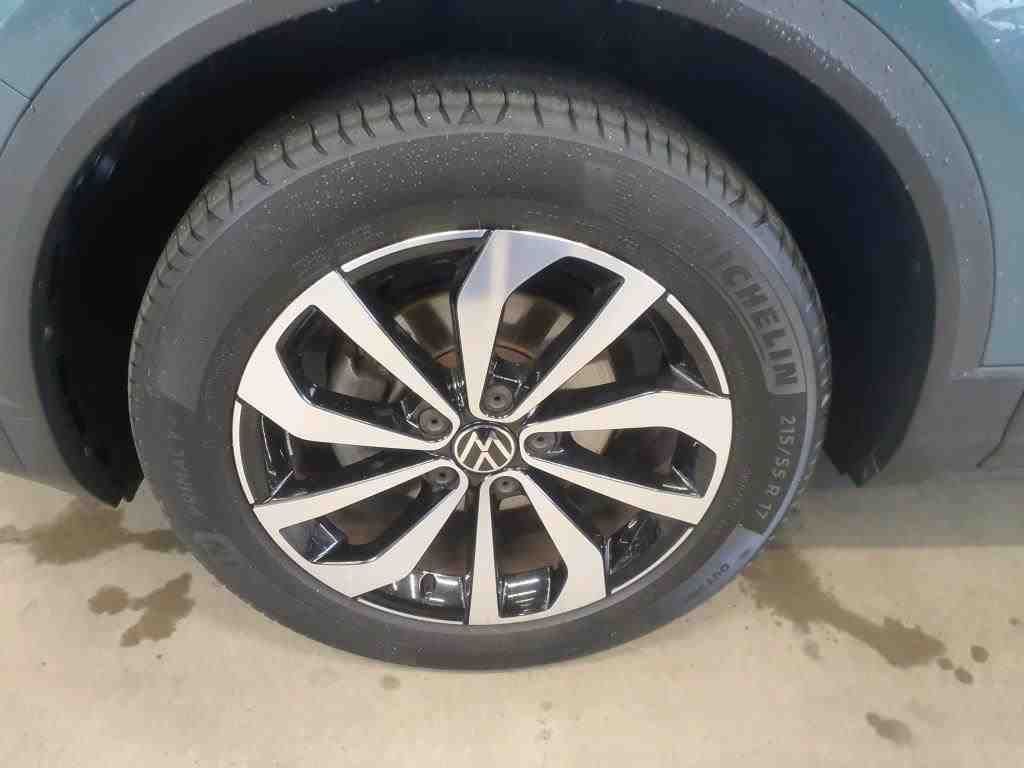 Volkswagen T-Roc Style 1.5 TSI Pano*Tempo*PDC*RFK*SH*Klima