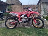 Honda CRF 450 R  - HONDA CRF 450