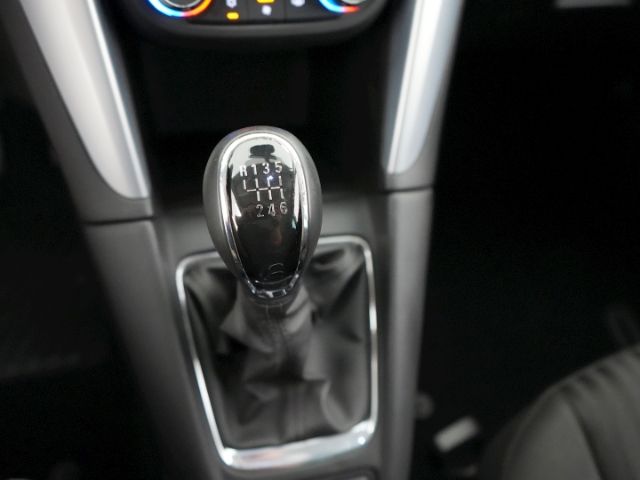 Zafira C ACTIVE+NAVI+RÜCKFAHRKAMERA+SITZ-/LENKRA