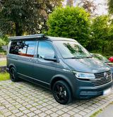 Volkswagen T6.1 Bulli mit Salty Blue Premium Ausbau - Volkswagen LT in Hamburg