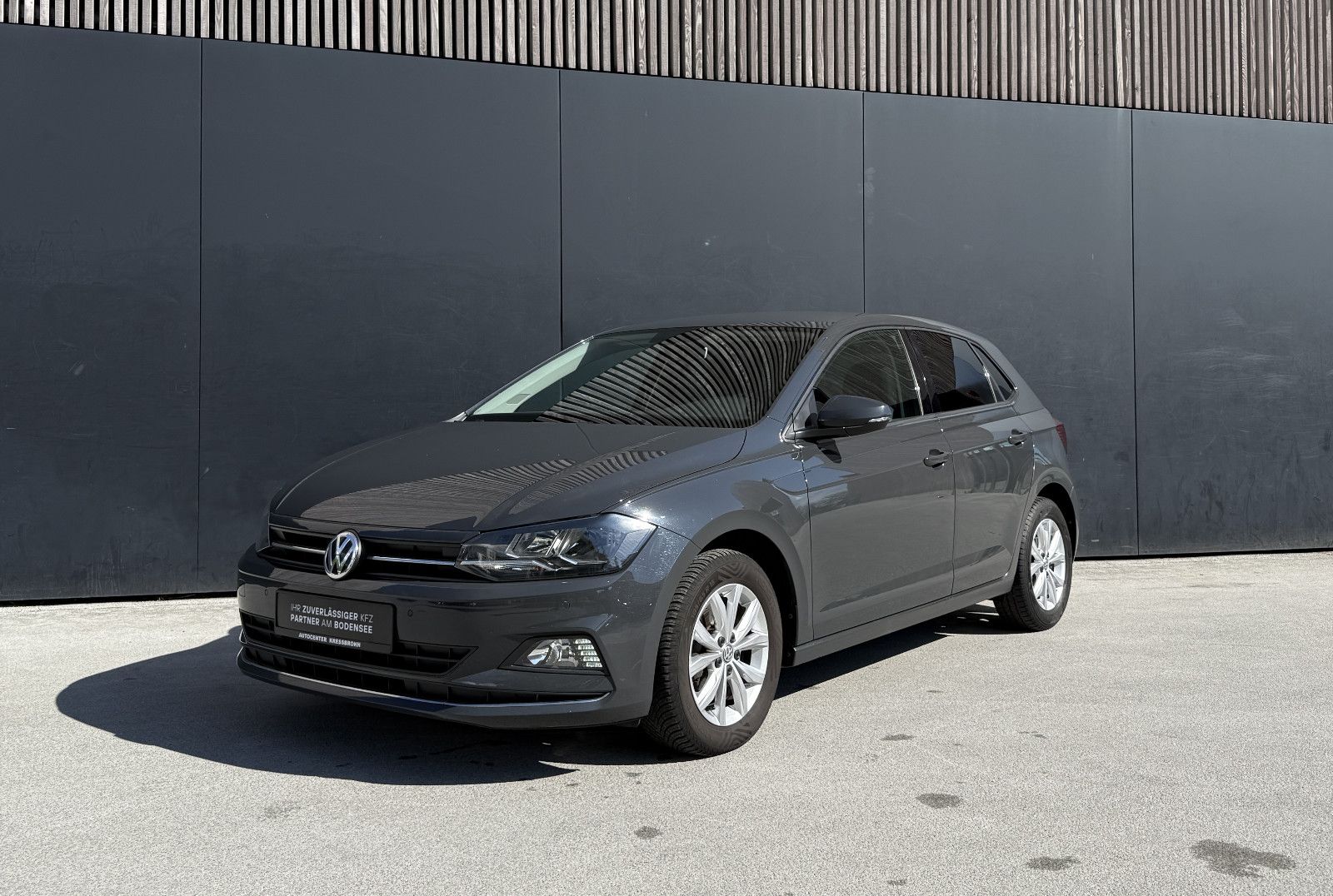 VW Polo