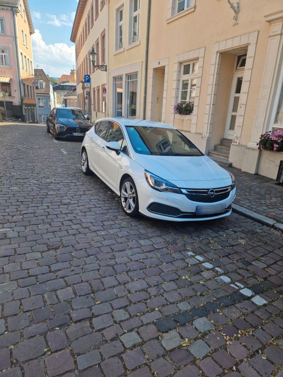 Image of Opel Astra
