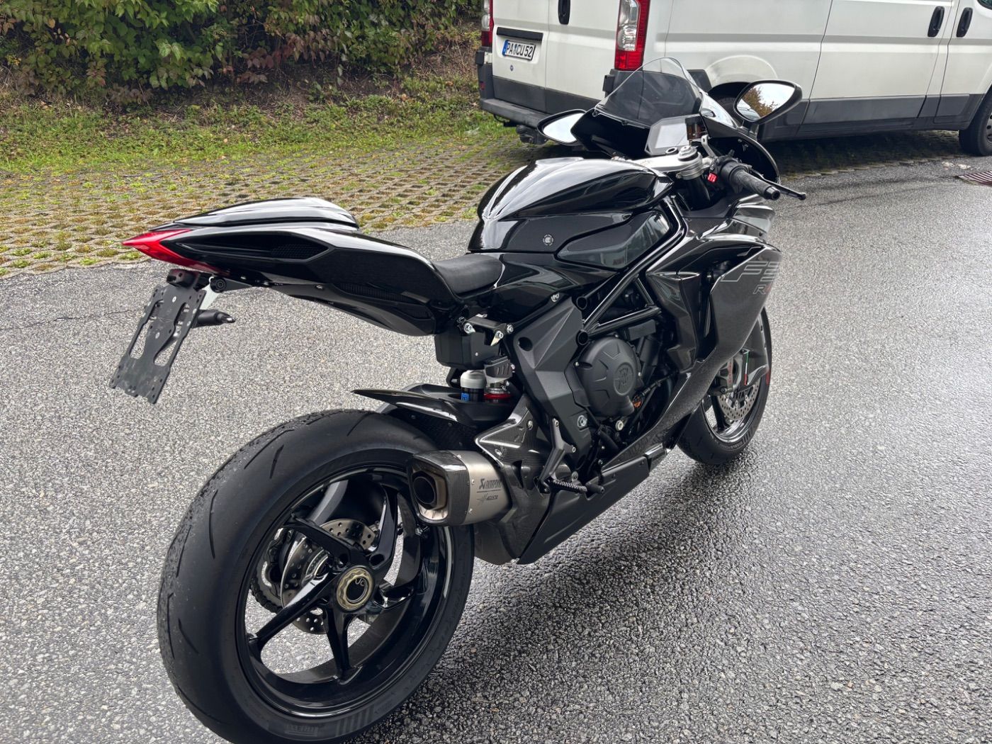 Fahrzeugabbildung Andere MV Agusta F3 RR Akrapovic