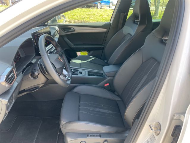 Leon Sportstourer VZ e-Hybrid *Navi/AHK/SHZ*