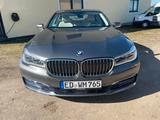 BMW 730d Aut.*HEADUP*LASERD*NAV*TEMPO*CAM*PDC*SHZ*- - BMW 730 aus 2017