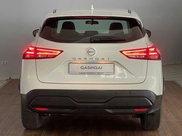 Nissan Qashqai Visia 1.3 DIG-T 140 PS ALLWETTER AUF ALU