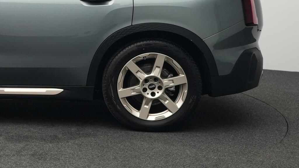 MINI Cooper SE Countryman - Bild 16