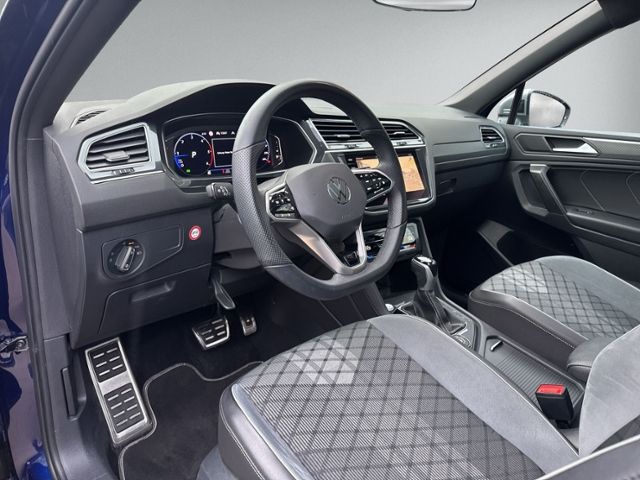 Tiguan Allspace 2.0 TDI R-LINE 4MOTION PANO+AHK+