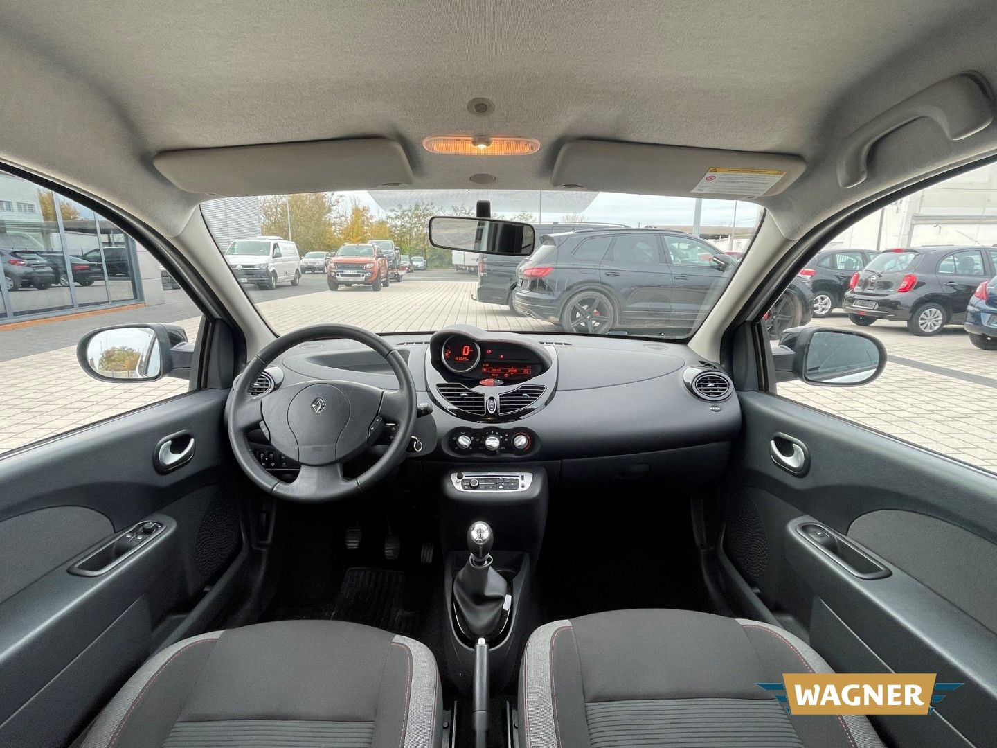 Fahrzeugabbildung Renault Twingo Dynamique Tempomat Klimaanlage