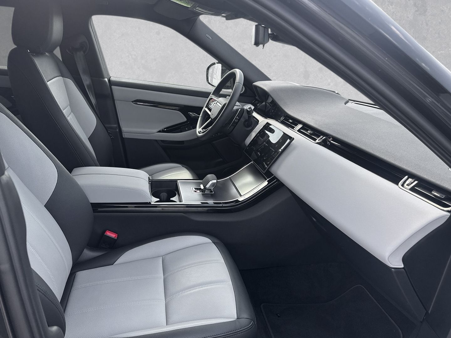 Land Rover Range Rover Evoque D200 Dynamic SE*AHK*PANO*HUD* imagem 3