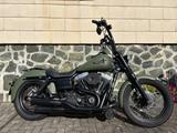 Harley-Davidson Street Bob  - HARLEY-DAVIDSON 2008 STREET BOB