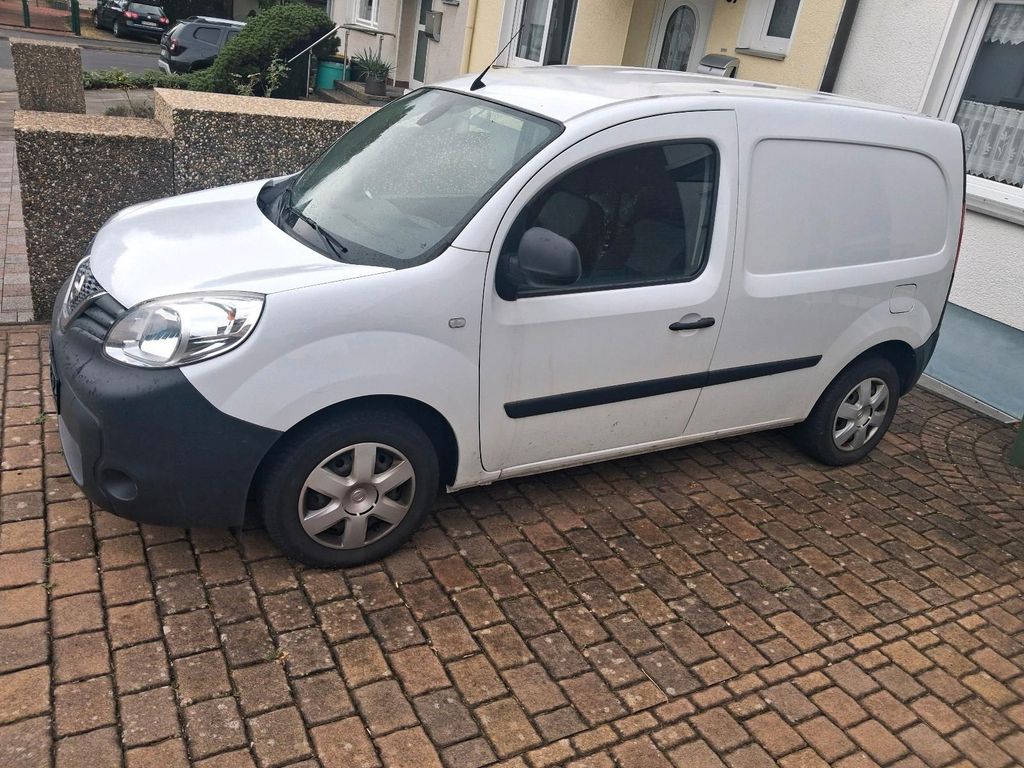 Image of Nissan NV250