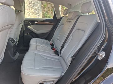 Audi Q5 - 11