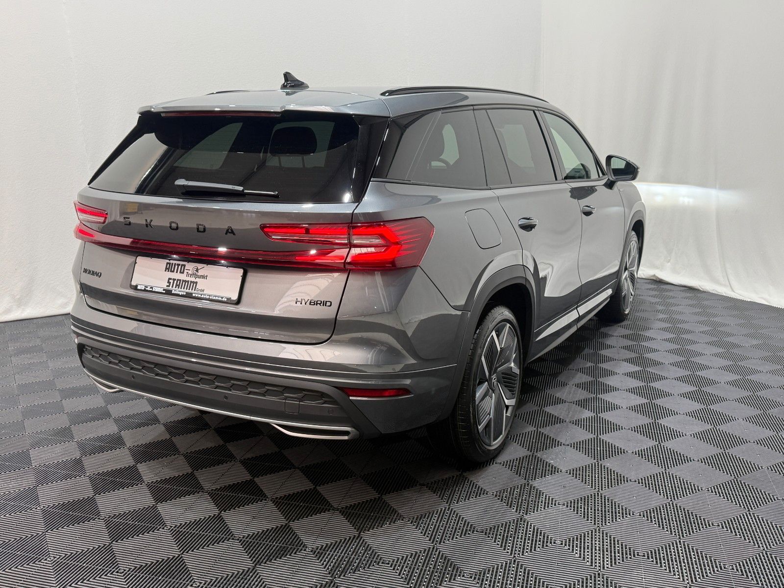 Fahrzeugabbildung SKODA Kodiaq 1.5 TSI DSG Sportline