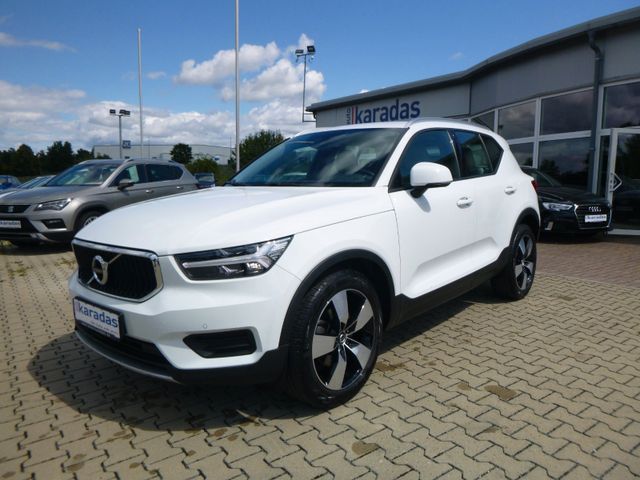 Volvo XC40 D4 Momentum Pro AWD >AUT/NAV/LED/4×4<