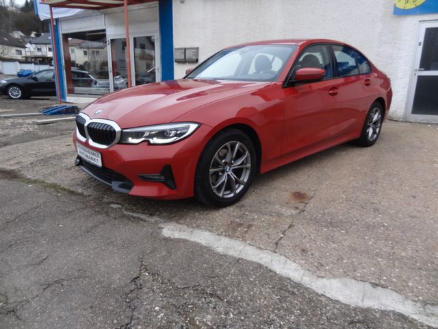 BMW 320d 4x4 Sport Line/1.Hand/LED/Leder/Navi/