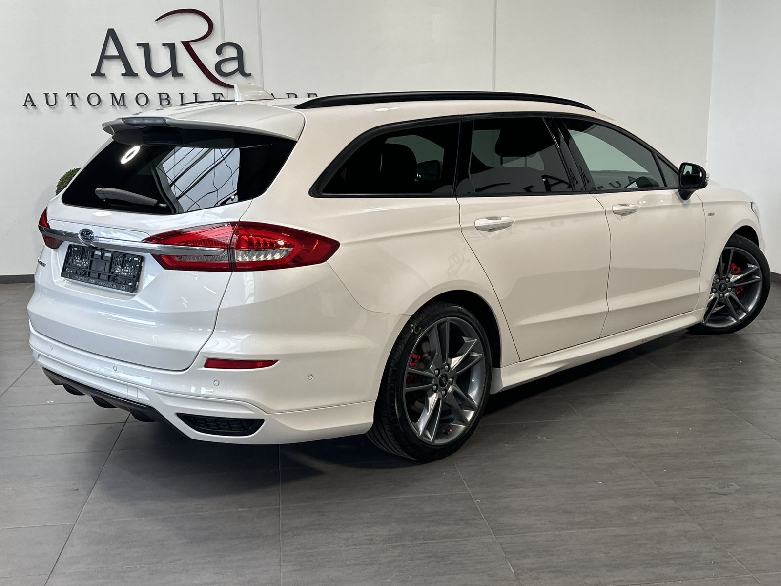 Fahrzeugabbildung Ford Mondeo Turnier 2.0 EB Aut. ST-Line NAV+LED+VCOCK