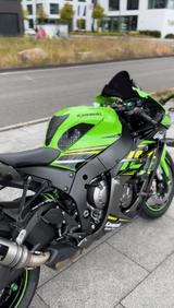 Kawasaki Ninja ZX10R KRT Replica Inspektion und Kette Neu - KAWASAKI ZX 10