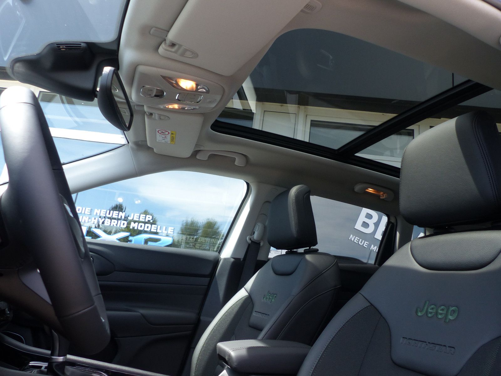 Jeep Compass - Bild 12