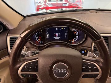 Jeep Grand Cherokee - 6