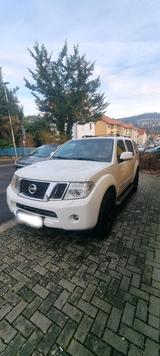 Nissan pathfinder R51 V6 3.0 7-sitzer - Nissan Pathfinder: V6